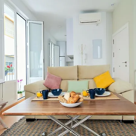 Hostly Acetres 1A Loft In City Center, Comunal Terrace, Fibre,Parking Optional Seville Exterior photo