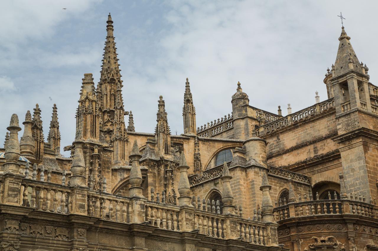 Hostly Acetres 1a Loft In Center, Comunal Terrace, Fibre,parking Optional Apartment Seville