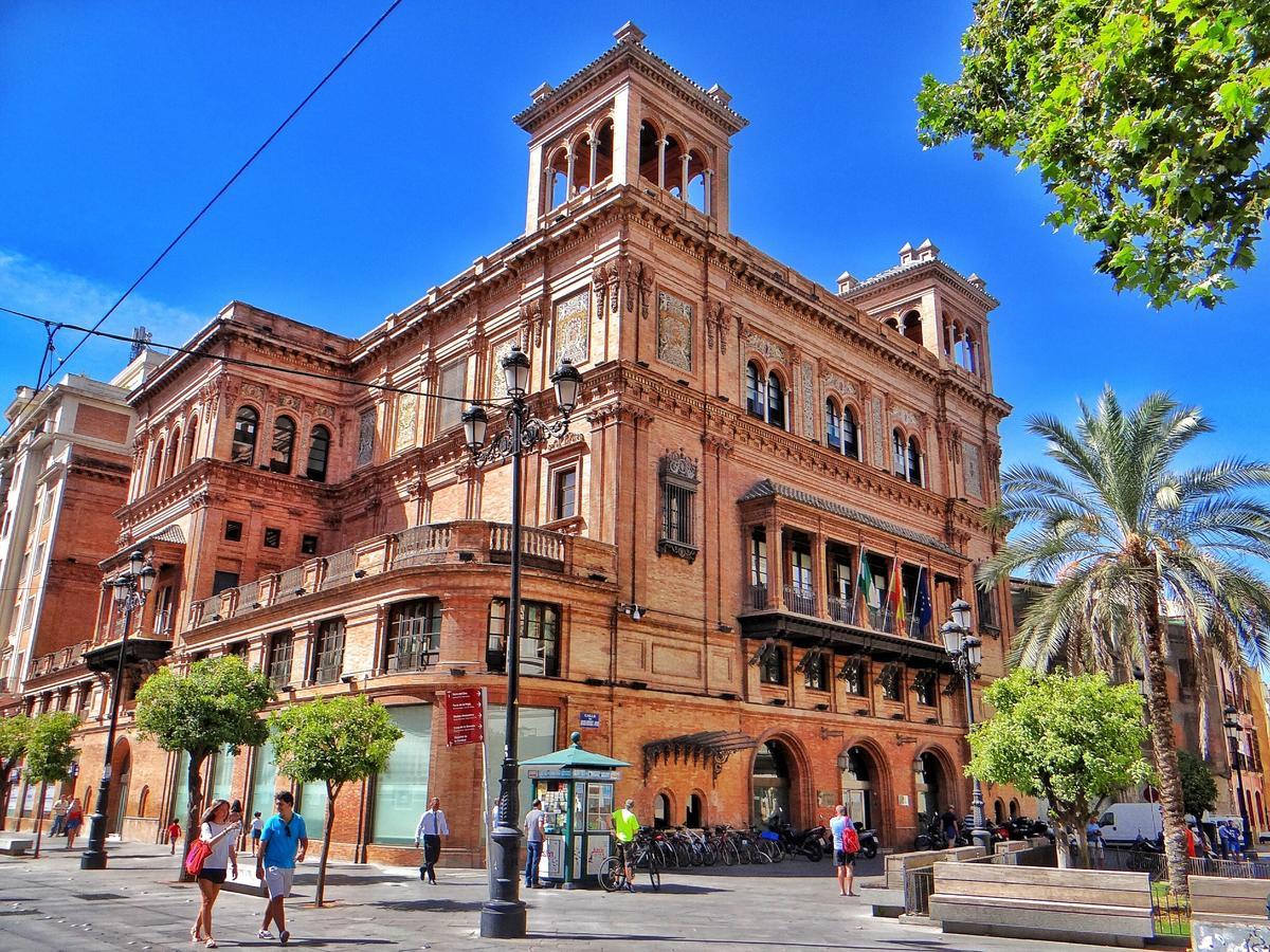 Hostly Acetres 1a Loft In Center, Comunal Terrace, Fibre,parking Optional Apartment Seville